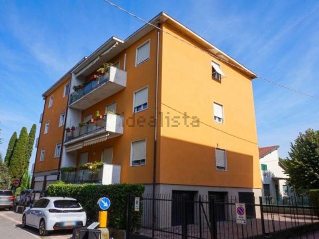 Appartamento in vendita a Locate Bergamasco, Ponte San Pietro