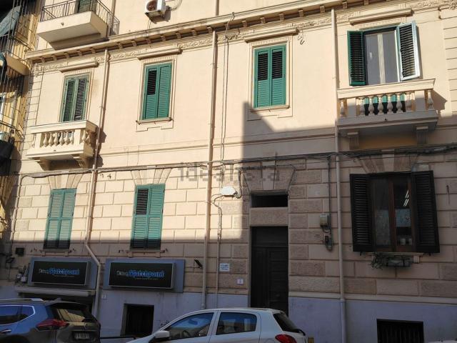 Appartamento in vendita a Calabria, Reggio Calabria