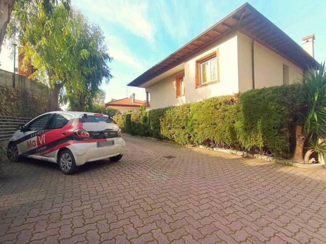 Appartamento in vendita a Bordighera, Liguria