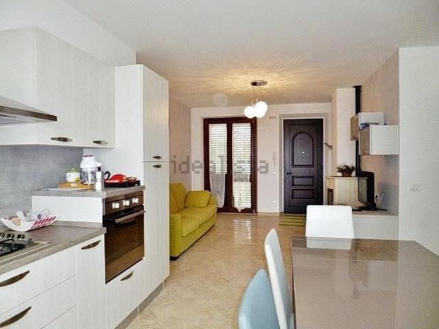 Appartamento in vendita a Strada, Marche