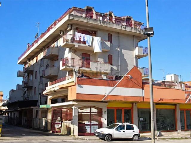 Appartamento in vendita a Piazza Armerina, Enna