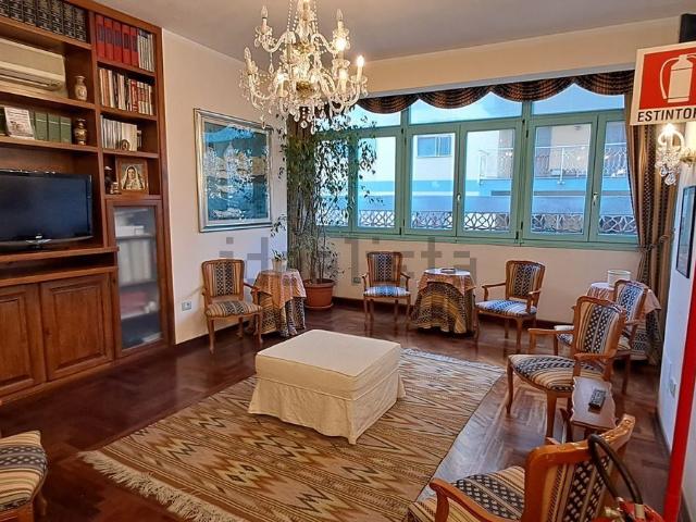 Appartamento in vendita a San Pietro, Cala Di Volpe