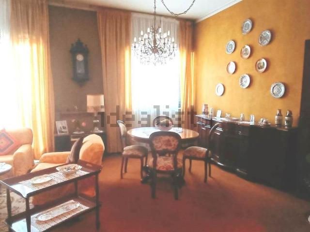 Appartamento in vendita a Vigevano, Lombardia