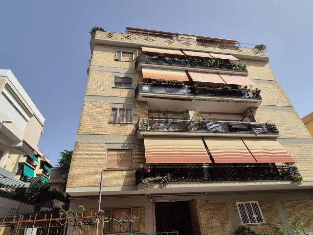 Appartamento in vendita a Costa Caselle, Roma Capitale