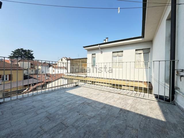 Attico in vendita a Oltreponte, Piemonte
