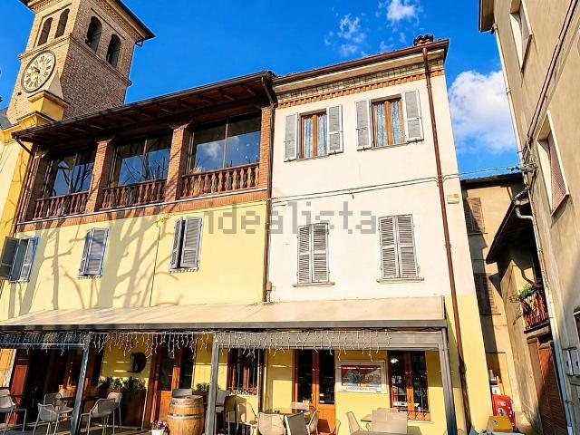 Appartamento in vendita a Lugagnano Val D'arda, Reggio Emilia