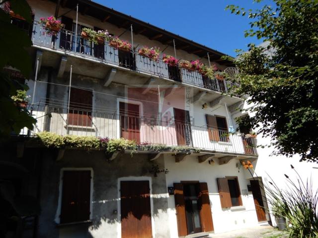 Appartamento in vendita a Comunità Montana Valli del Verbano, Lombardia