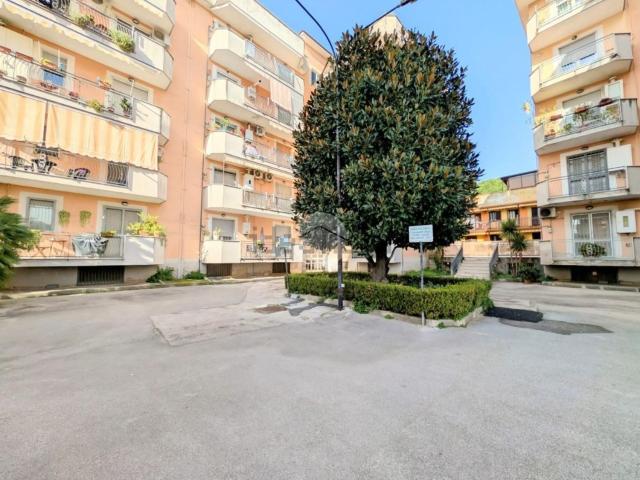 Appartamento in vendita a Rione 219, Melito Di Napoli