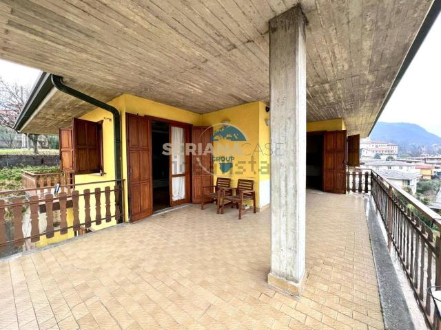 Appartamento in vendita a Desenzano al Serio, Albino