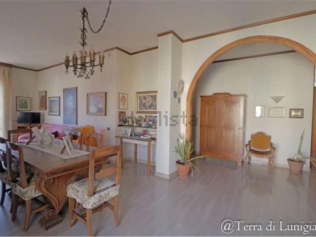 Appartamento in vendita a Pontremoli, Toscana