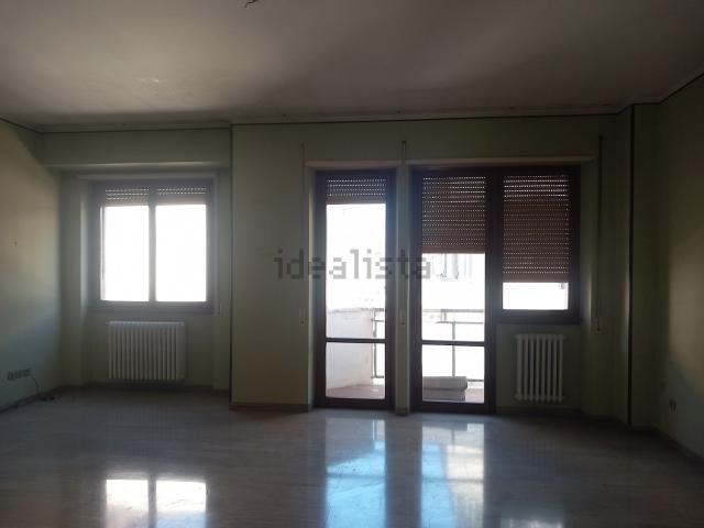 Appartamento in vendita a Centro Storico, Marche