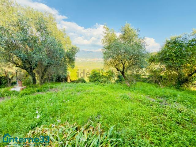 Appartamento in vendita a Vezzano Superiore, Vezzano Ligure