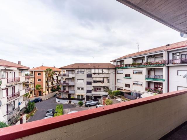 Appartamento in vendita a Cannizzaro, Aci Castello