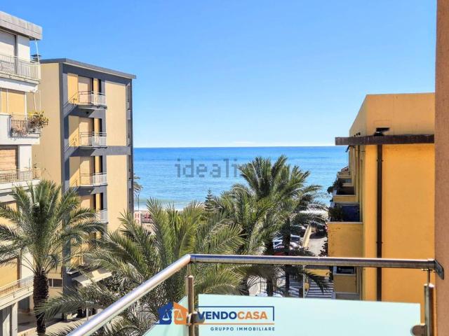 Attico in vendita a Finalmarina, Finale Ligure