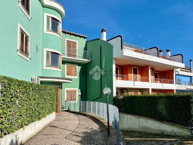 Appartamento in vendita a Incoronata, Vasto