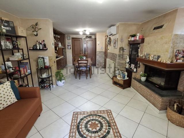 Appartamento in vendita a Collesalvetti, Livorno