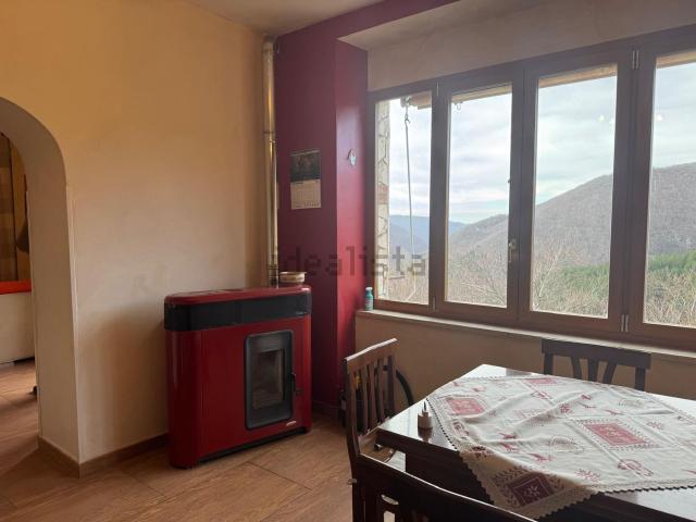 Appartamento in vendita a Filettino, Lazio