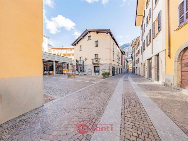 Appartamento in vendita a Raschi, Chiavenna