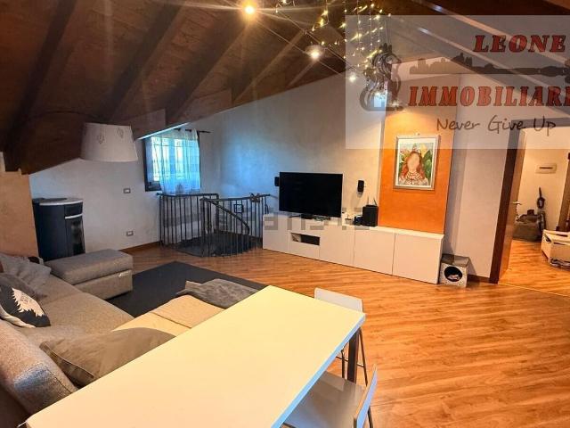 Appartamento in vendita a Landriano, Lombardia