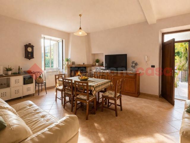 Appartamento in vendita a San Giovanni-Patoni, Trivigliano