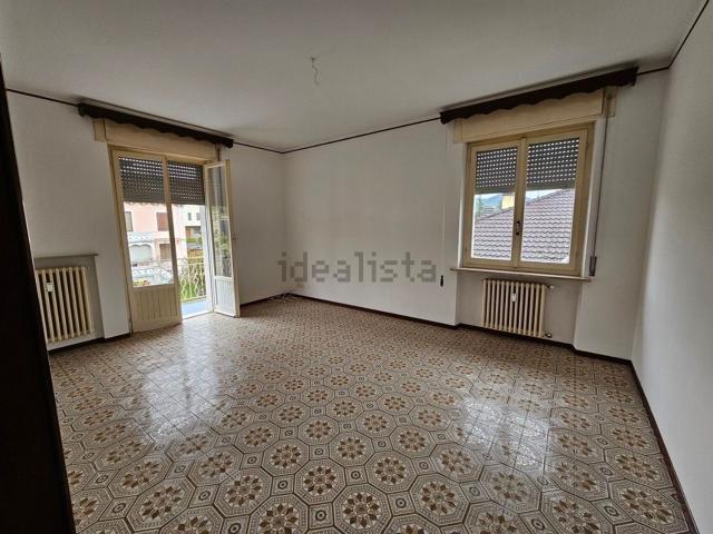 Appartamento in vendita a Borgo Val Di Taro, Reggio Emilia