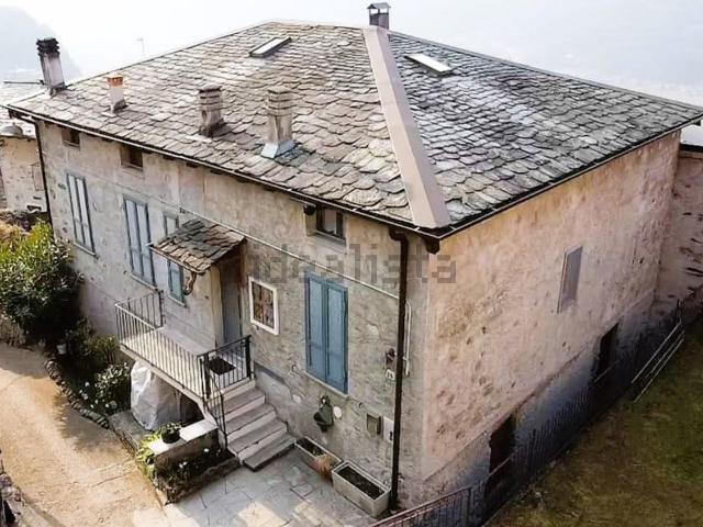 Appartamento in vendita a Poggiridenti, Lombardia