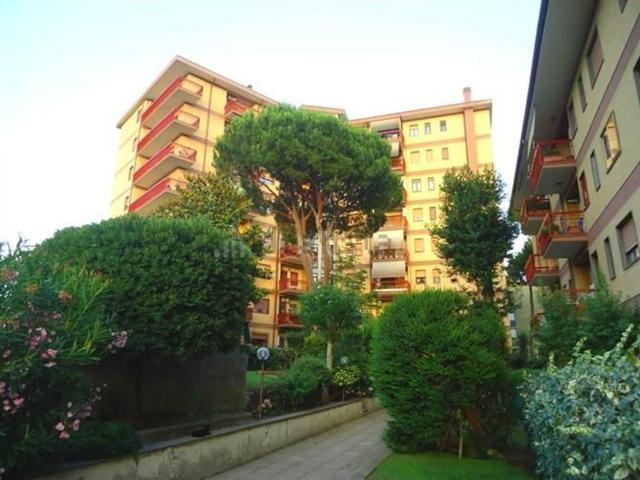 Appartamento in vendita a Axa, Roma Capitale