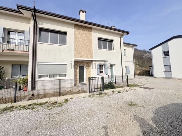 Appartamento in vendita a Cinto Euganeo, Baone