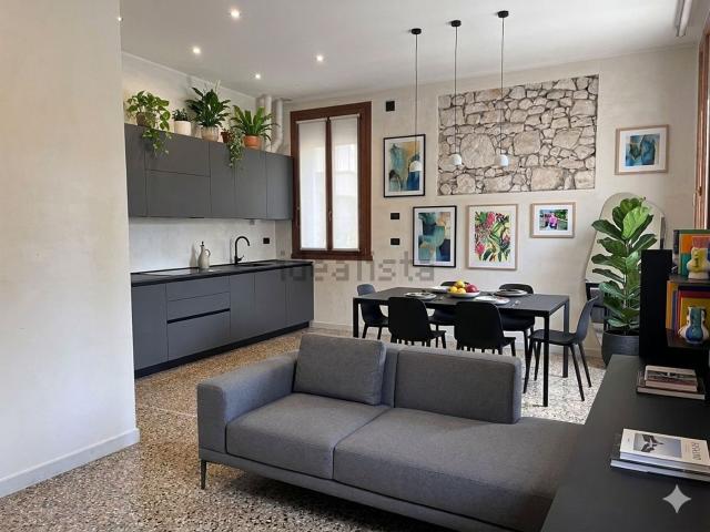 Appartamento in vendita a Nord-Ovest, Brenzone