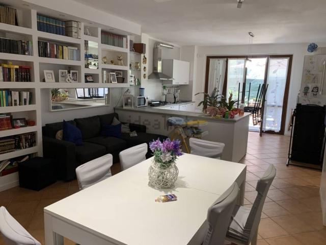 Appartamento in vendita a Turano, Marina Di Massa
