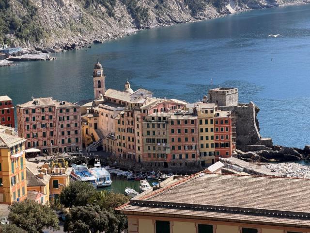 Appartamento in vendita a Lazza, Camogli