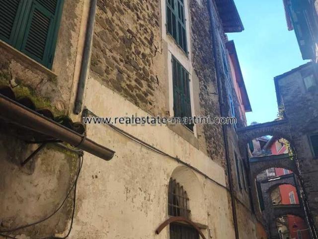 Appartamento in vendita a Isolabona, Liguria