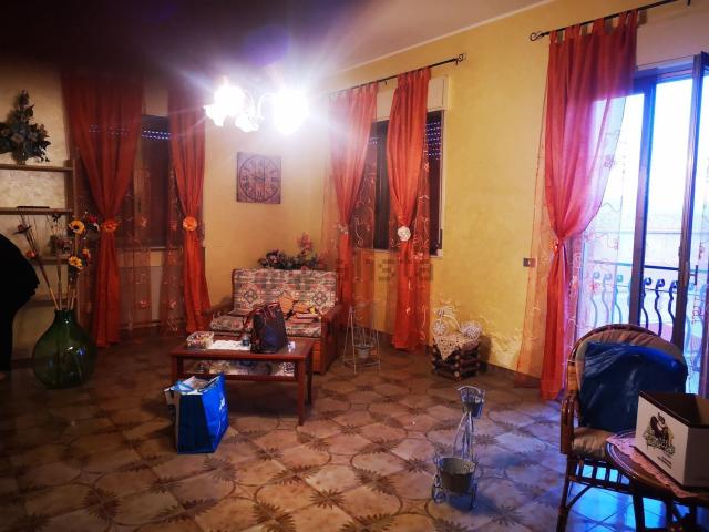 Appartamento in vendita a Randazzo, Sicilia