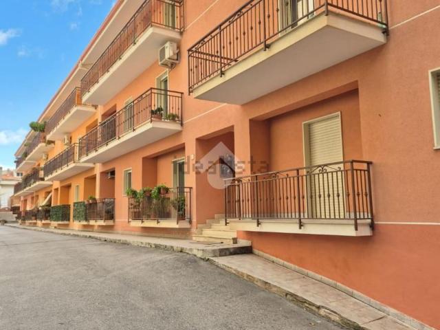 Appartamento in vendita a Monreale, Sicilia