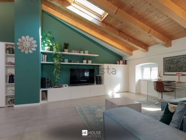 Appartamento in vendita a Città Nuova-Barriera Nuova-San Vito-Città Vecchia, Villa Opicina