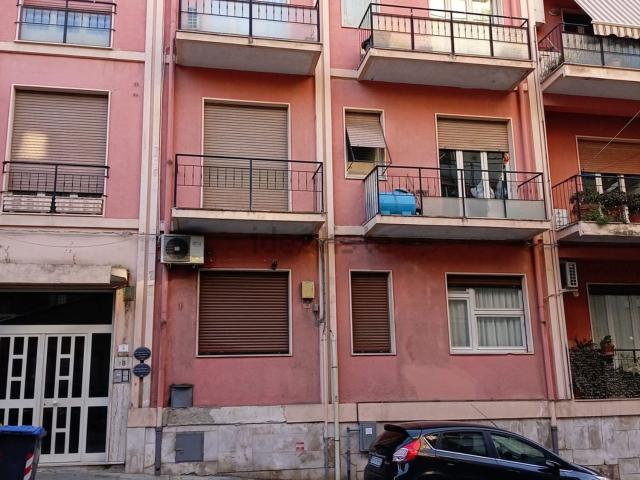 Appartamento in vendita a Calabria, Reggio Calabria