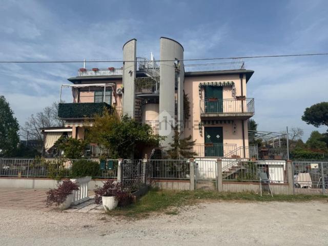 Appartamento in vendita a Cesenatico, Reggio Emilia