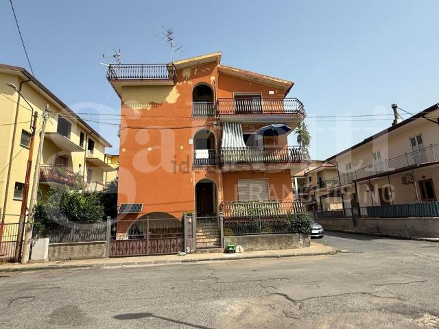 Appartamento in vendita a Campora San Giovanni, Amantea