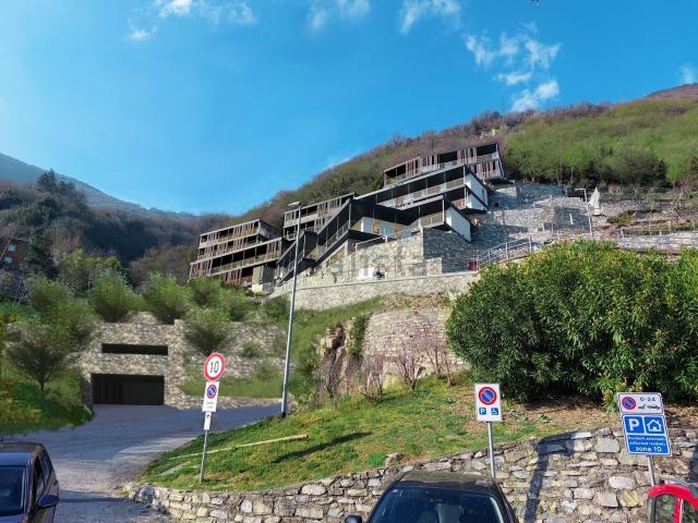 Appartamento in vendita a Cavadino, Carate Urio