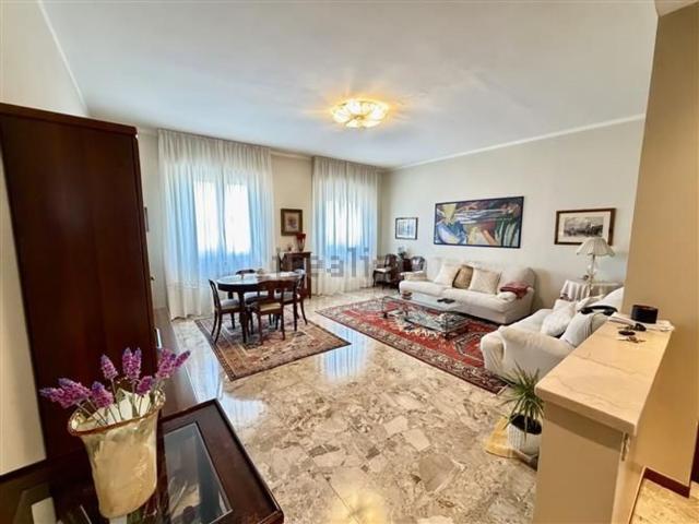 Appartamento in vendita a Zona Ovest, Brescia