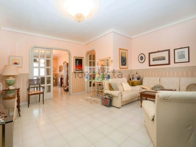 Appartamento in vendita a Ragusa, Sicilia