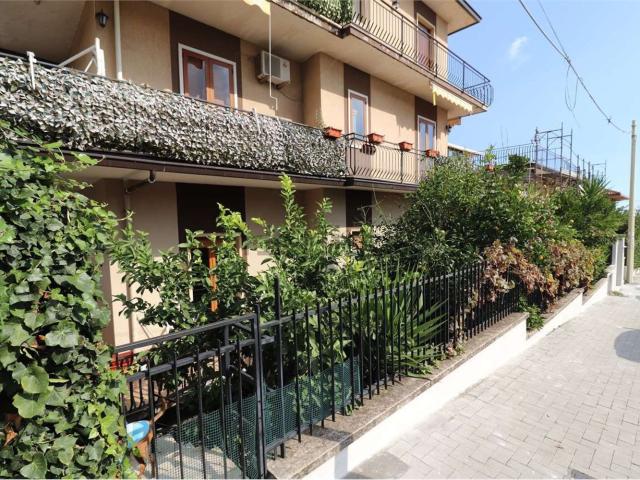 Appartamento in vendita a Zafferana Etnea, Catania