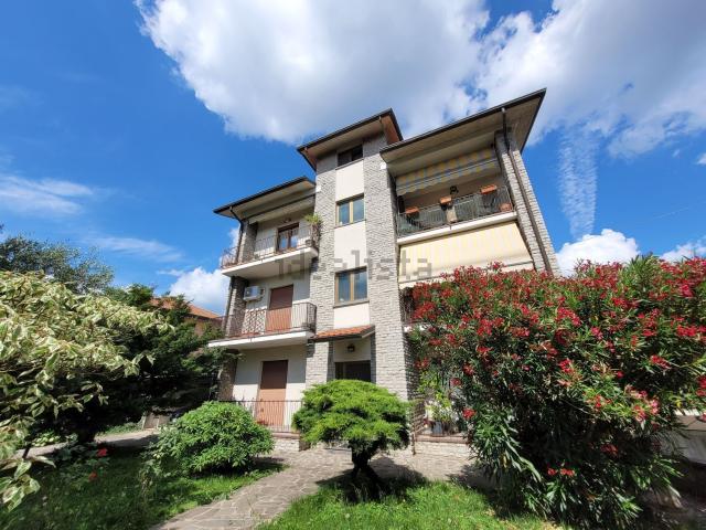 Appartamento in vendita a Calusco D'adda, Lombardia