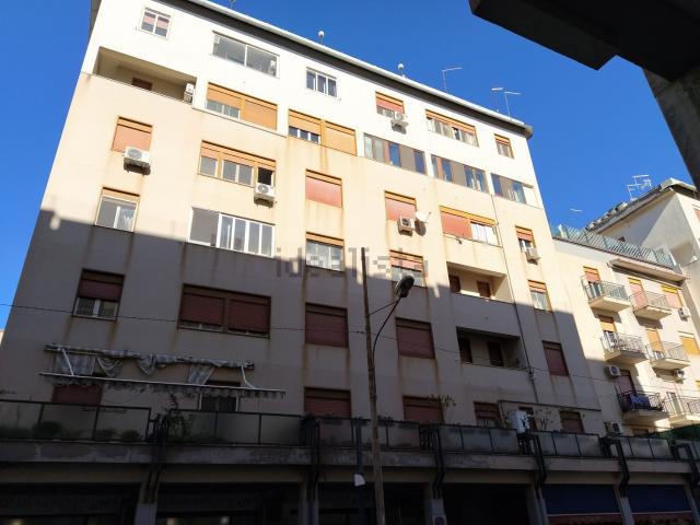 Attico in vendita a Caltanissetta, Sicilia