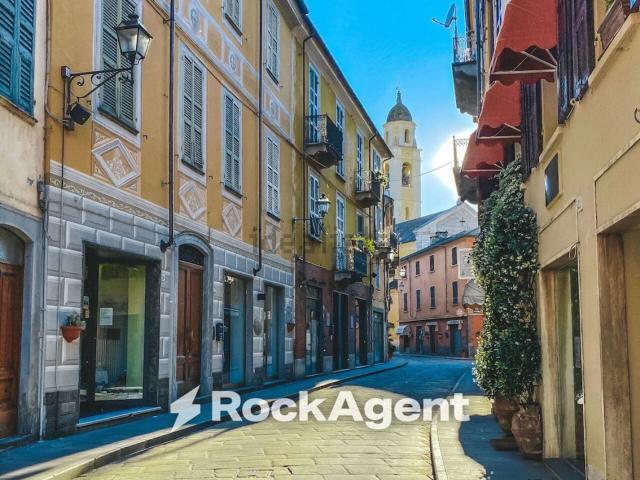 Appartamento in vendita a Borgo Val Di Taro, Reggio Emilia