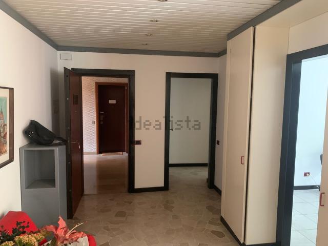 Appartamento in vendita a Novate Brianza, Merate