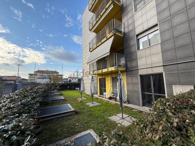 Appartamento in vendita a Como, Lombardia