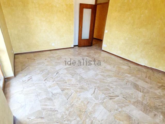 Appartamento in vendita a Baia del Re, Piacenza