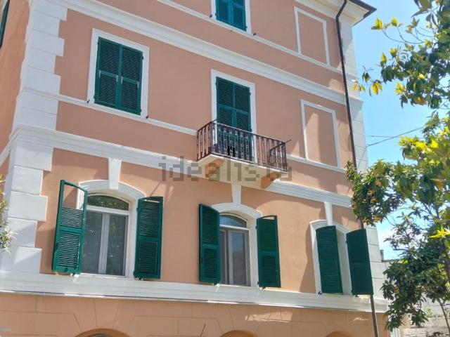 Appartamento in vendita a Montepertico, La Spezia