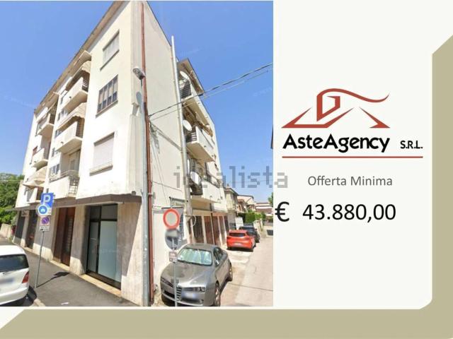 Appartamento in vendita a Rovigo, Veneto